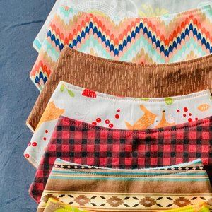 Hand-made Baby bibs / reversible - One size fits all